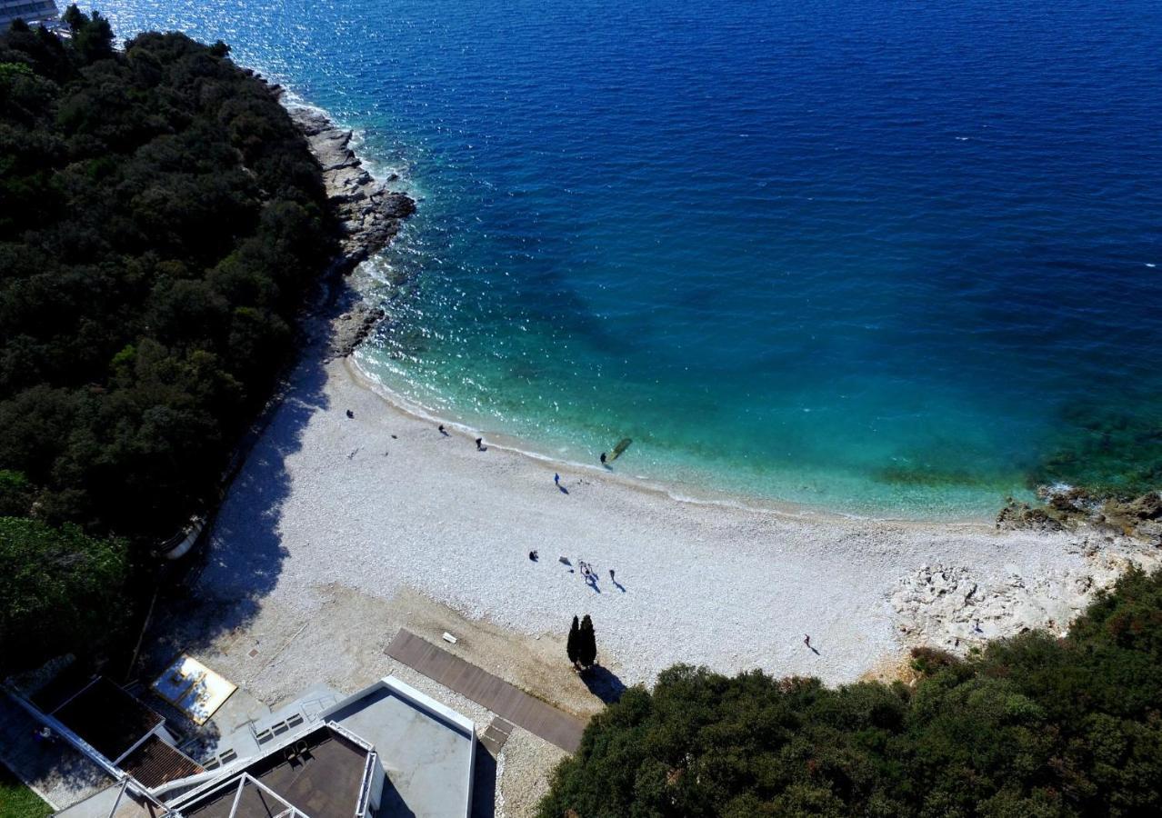 New Apartment Near Sea With 3 Bedrooms And 2 Bathrooms Pula Exteriér fotografie